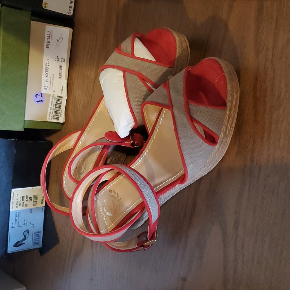 NIB $390 Maliparmi sandals